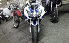SUZUKI GSX-R600