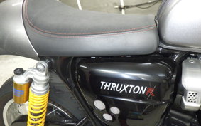 TRIUMPH THRUXTON 1200 R 2016