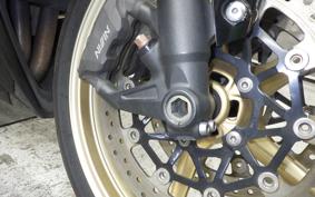 TRIUMPH DAYTONA 675 2013