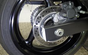 SUZUKI GSR750 2011