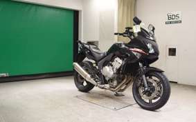 HONDA CBF600S 2015