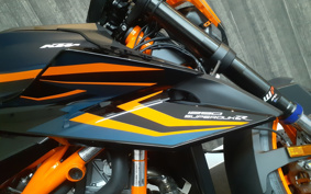 KTM 1290 SUPER DUKE R EVO V3940