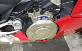 DUCATI PANIGALE V4 S 2025