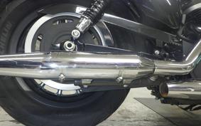 HARLEY XL883N 2013