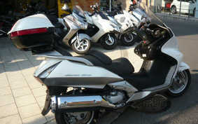 HONDA SILVER WING 600 ABS 2004 PF01