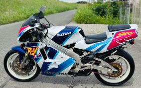 SUZUKI RGV250 VJ22A