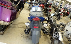 SUZUKI GSR250