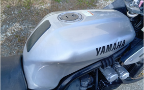 YAMAHA FZ400 1997 4YR