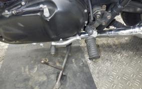 TRIUMPH BONNEVILLE 2004