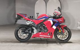HONDA CBR600RR 2021 PC40