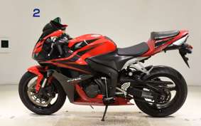 HONDA CBR600RR GEN 3 2009 PC40