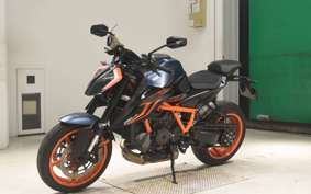 KTM 1290 SUPER DUKE R 2023