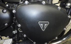 TRIUMPH BONNEVILLE SPIRIT 2015