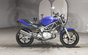 HONDA VTR 250 MC33
