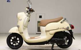 YAMAHA VINO 50 Gen.4 2023 AY02