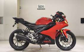 YAMAHA YZF-R15 2025