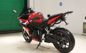 HONDA CBR650R E-Clutch 2026 RH17