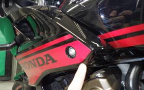 HONDA CB400 SUPER BOLDOR A 2016 NC42