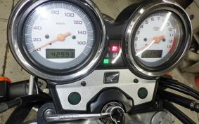 HONDA VTR 250 Gen. 2 2001 MC33