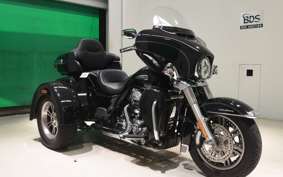 HARLEY FLHTCUTG TRIKE 2016