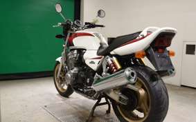 HONDA CB1300SF SUPER FOUR 2002 SC40