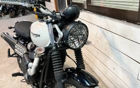 TRIUMPH STREET SCRAMBLER 2018 DAD78G