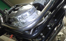TRIUMPH BONNEVILLE 2004