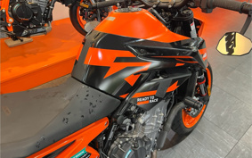 KTM 890 DUKE 2024 TU940