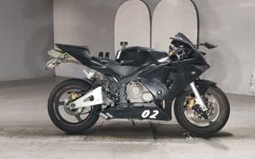 HONDA CBR600RR 2004 PC37