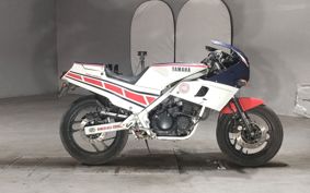 YAMAHA FZ400 R 46X