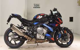 BMW M1000R 2024