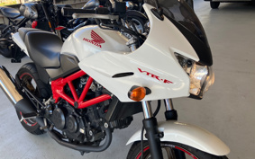 HONDA VTR 250 F MC33