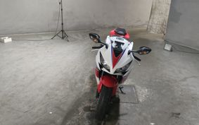 HONDA CBR1000RR 2014 SC59