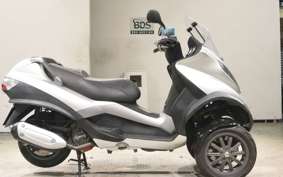 PIAGGIO MP3 250 2000