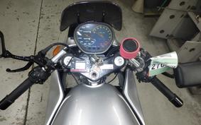 SUZUKI GSX1100S KATANA 2000 GU76A