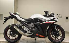 SUZUKI GSX250RA DN11A