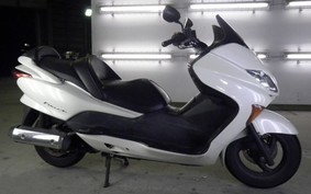 HONDA FORZA MF08
