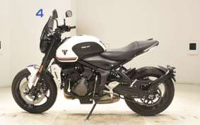 TRIUMPH TRIDENT 660 2022