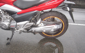 SUZUKI GSR250 GJ55D