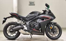 HONDA CBR650R E-Clutch 2026 RH17