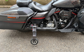 HARLEY FLHXSE CVO 2017 PXL