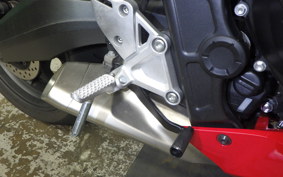 HONDA CBR650R E-Clutch 2025 RH17