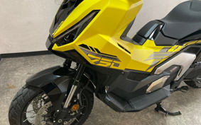 HONDA X-ADV 750 2025 RH21