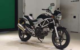 HONDA VTR 250 Gen. 2 2011 MC33