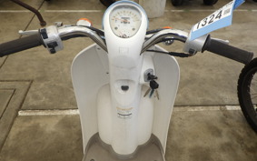 HONDA CREA SCOOPY AF55