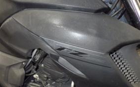 YAMAHA FZ25