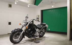 YAMAHA DRAGSTAR 400 CLASSIC 2003 VH01J