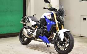 BMW F900R 2023