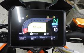 KTM 390 DUKE 2024